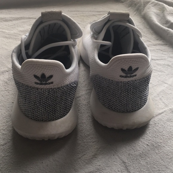 Adidas Tubular - Picture 3 of 5